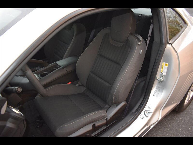 Used 2015 Chevrolet Camaro LS RWD image 14