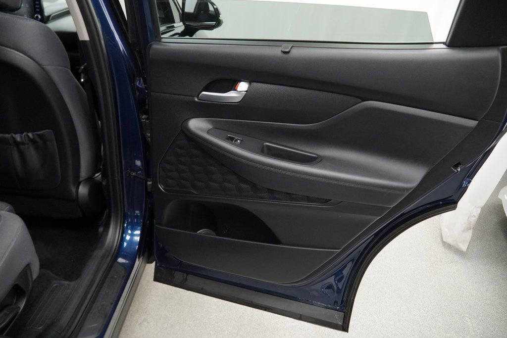 Used 2021 Hyundai Santa Fe SEL w/ Convenience Package image 42