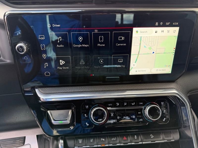 Used 2024 GMC Sierra 3500 Denali w/ Denali Reserve Package image 10