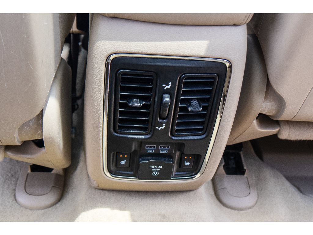 Used 2020 Jeep Grand Cherokee Overland AWD/4WD image 21