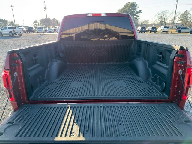 Used 2015 Ford F150 Lariat w/ Equipment Group 502A Luxury image 13