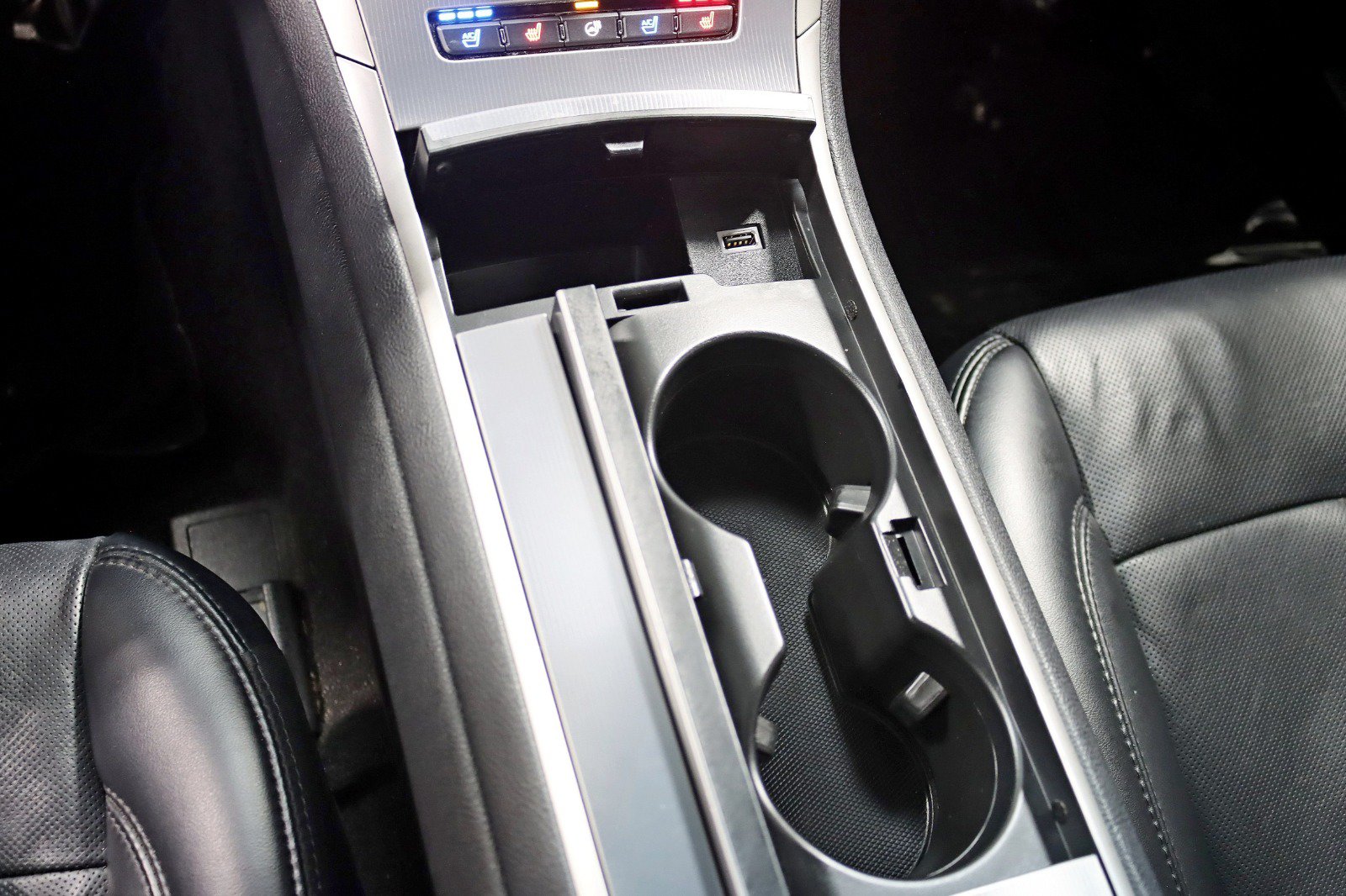 Used 2019 Lincoln MKZ Reserve FWD image 24