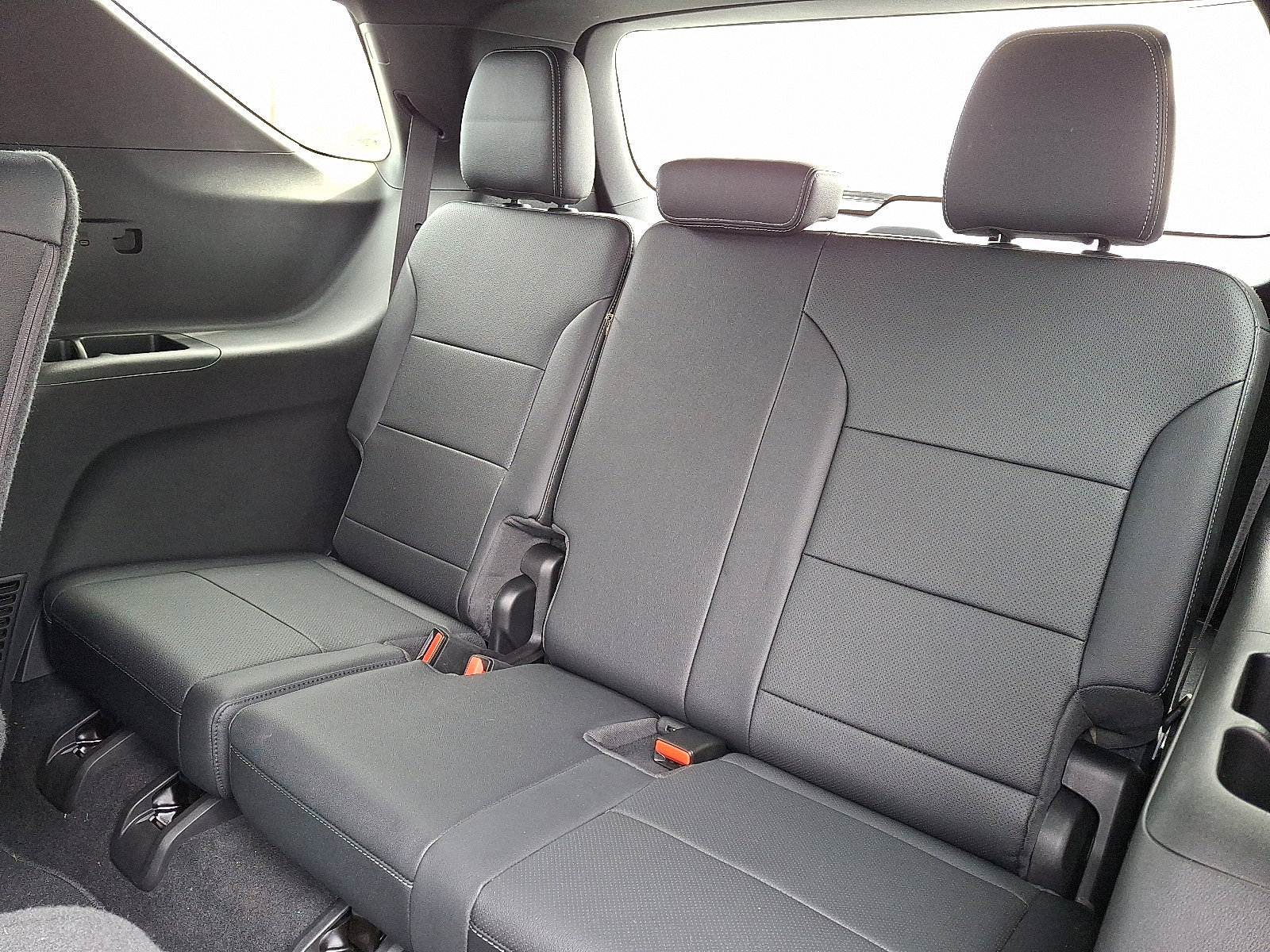 Certified 2025 Chevrolet Traverse LT image 12