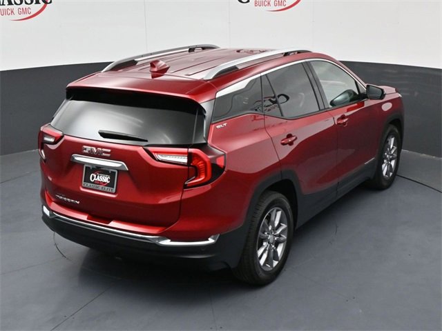 Used 2023 GMC Terrain SLT w/ Infotainment Package II image 22