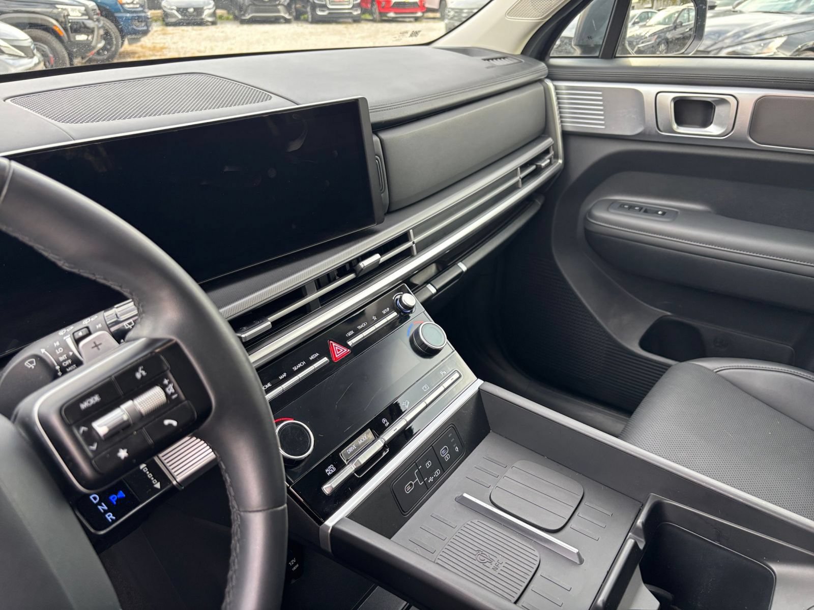 Used 2026 Hyundai Santa Fe SEL FWD image 16