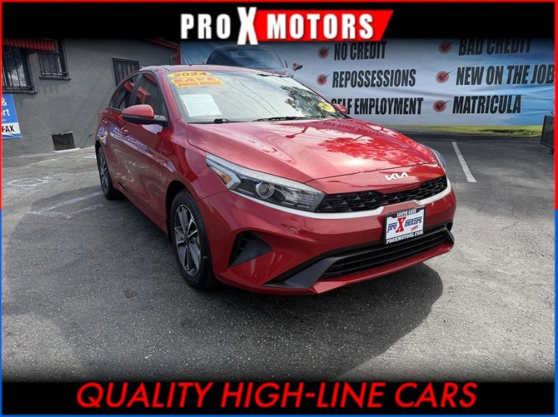 Used 2024 Kia Forte LXS w/ LXS Technology Package image 1