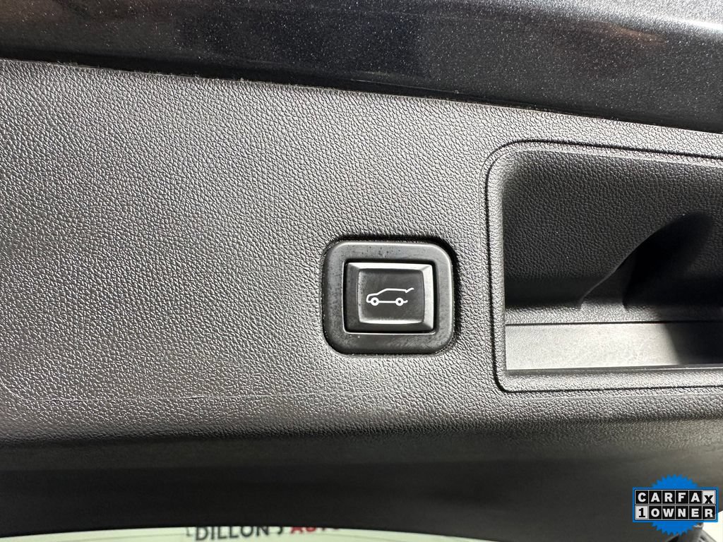 Used 2020 GMC Terrain Denali w/ GMC Pro Grade Package AWD/4WD image 7