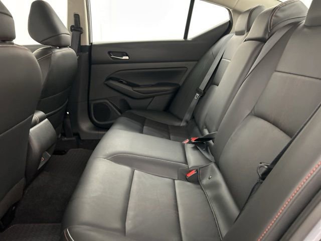 Used 2023 Nissan Altima 2.5 SR w/ SR Premium Package image 26