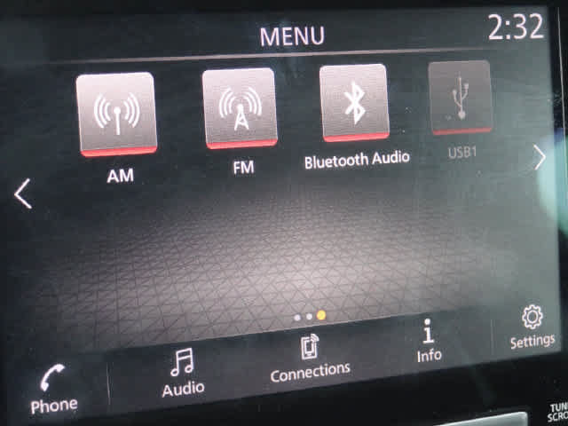 Used 2023 Nissan Titan SV AWD/4WD image 22