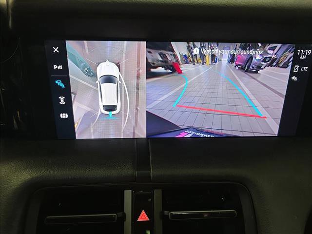 Used 2022 Porsche Taycan 4 Cross Turismo w/ Premium Package image 24