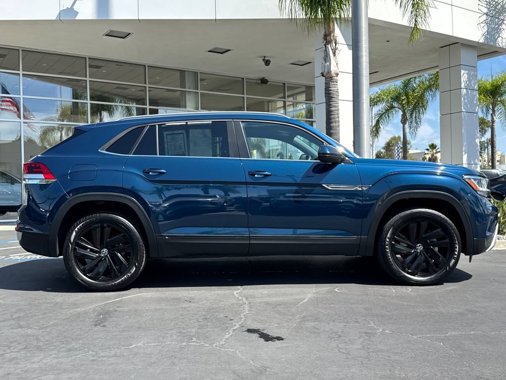 Used 2021 Volkswagen Atlas Cross Sport SE FWD image 6