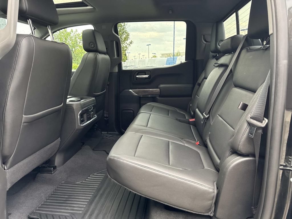 Used 2020 Chevrolet Silverado 1500 LTZ w/ LTZ Premium Package AWD/4WD image 14