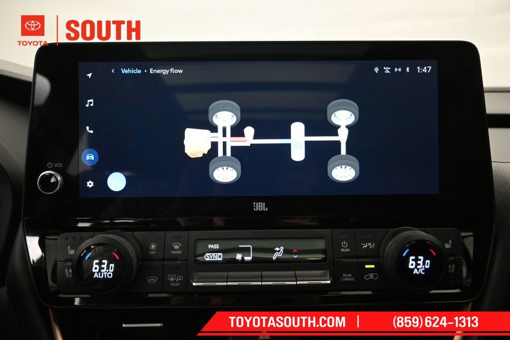 Used 2024 Toyota Grand Highlander AWD Hybrid image 18