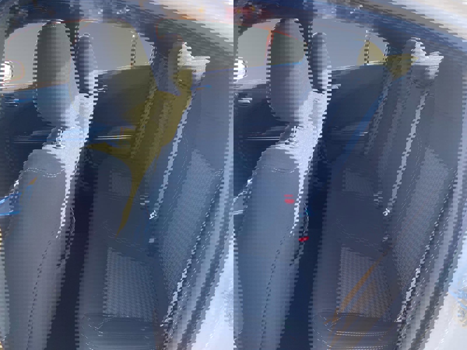 Used 2023 Dodge Charger SXT image 13