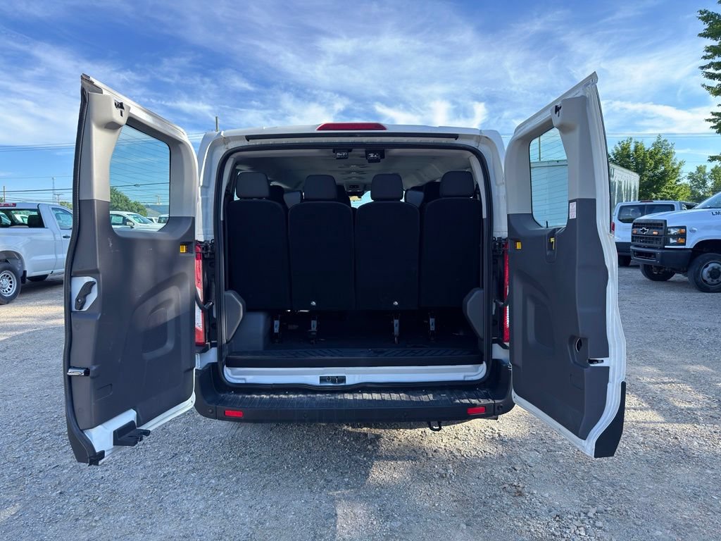 Used 2024 Ford Transit 350 XLT RWD image 15