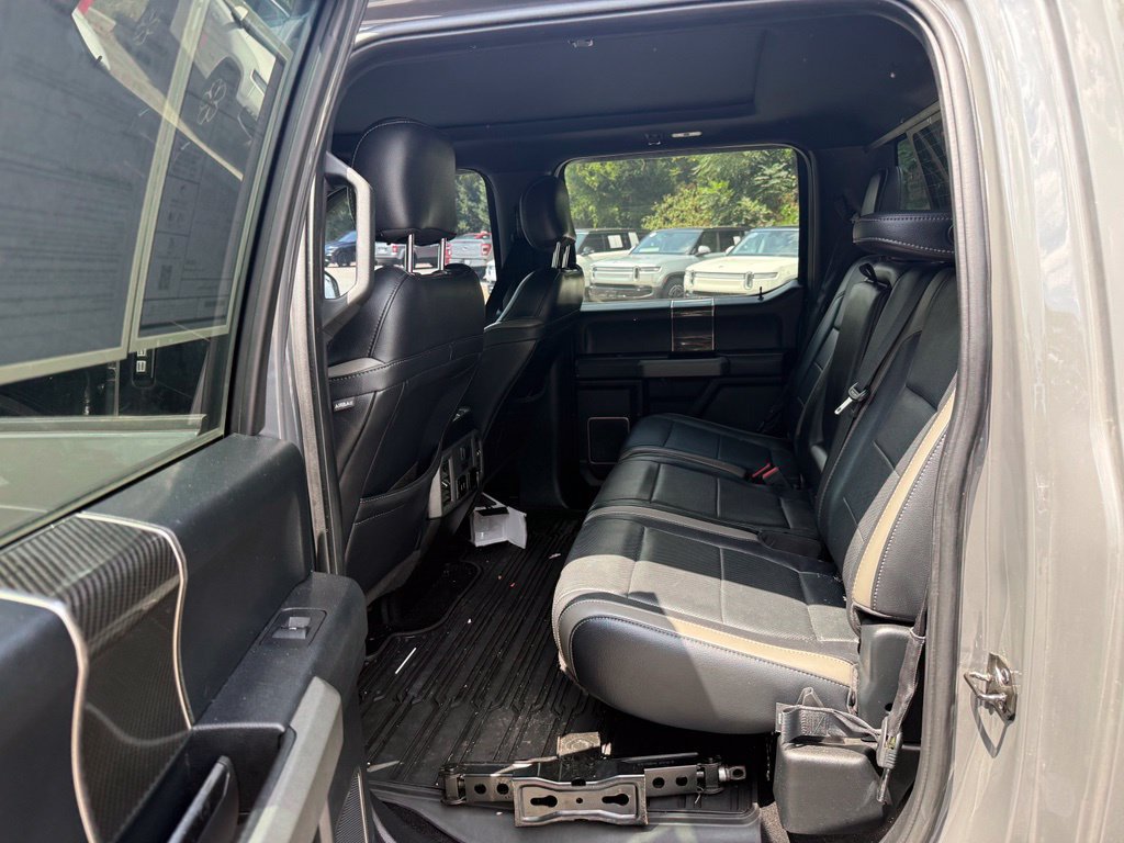Used 2018 Ford F150 Raptor w/ Equipment Group 802A Luxury AWD/4WD image 9