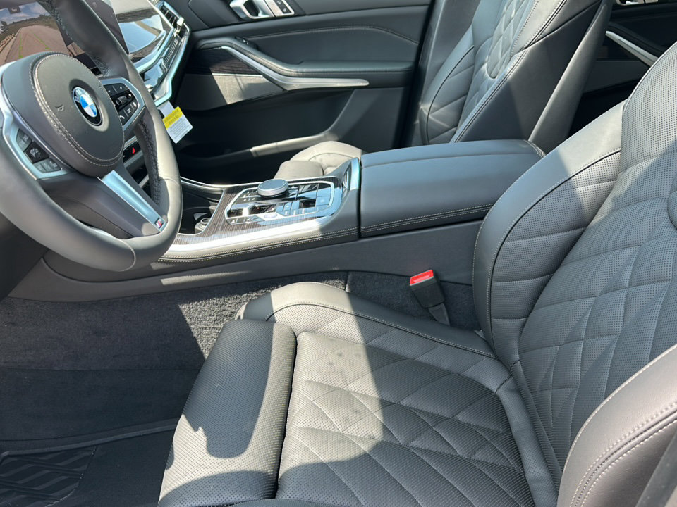 New 2026 BMW X5 sDrive40i w/ M Sport Package RWD image 10