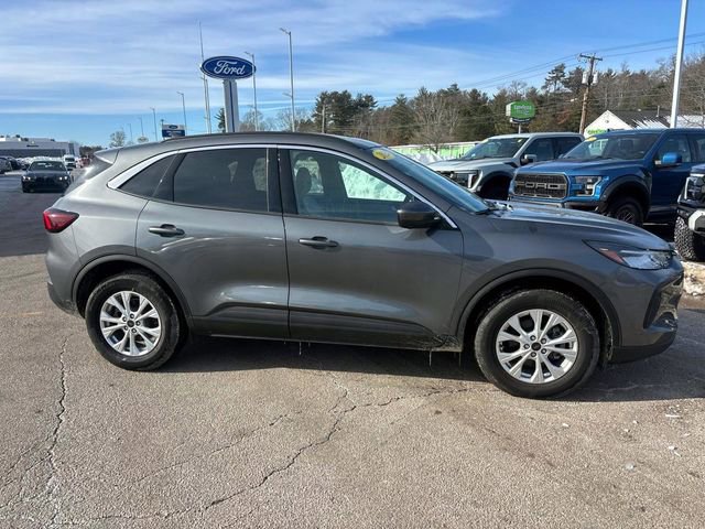 Used 2024 Ford Escape Active w/ Tech Pack #2 image 2