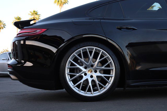 Used 2017 Porsche Panamera image 59
