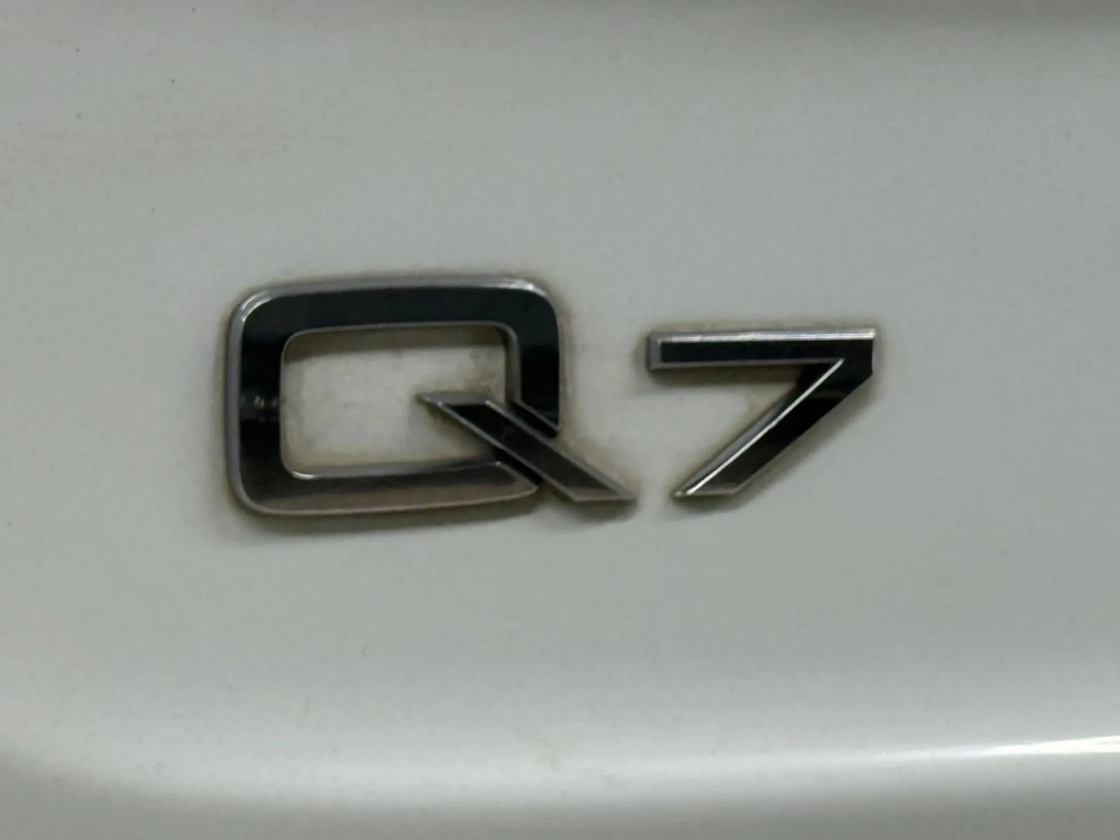 Used 2015 Audi Q7 TDI Premium Plus w/ Premium Plus Package AWD/4WD image 13