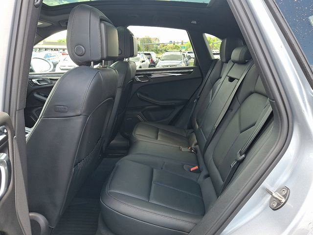 Used 2015 Porsche Macan S AWD/4WD image 21