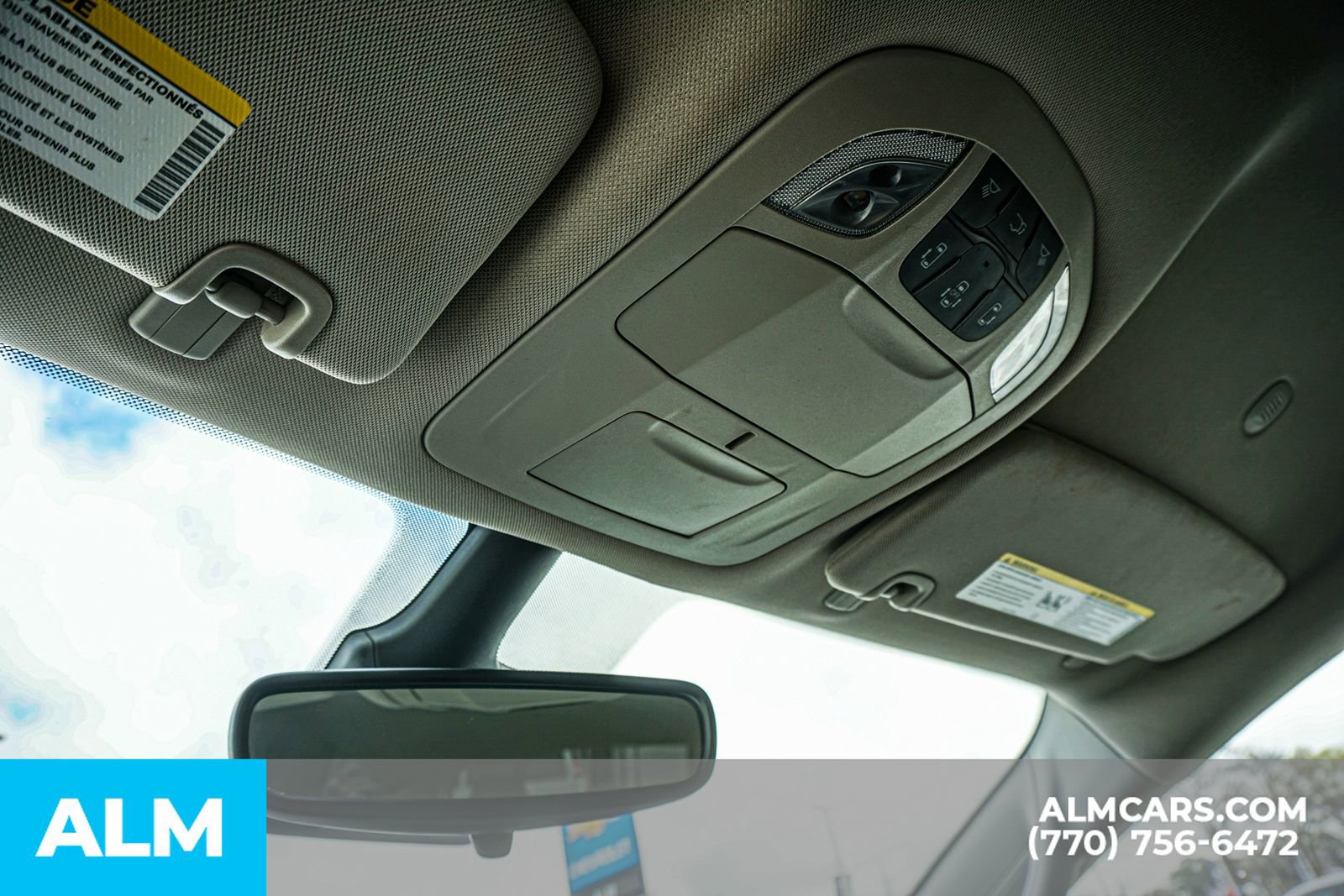 Used 2024 Chrysler Pacifica Touring-L image 57