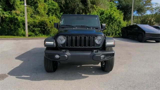 Used 2025 Jeep Wrangler Sport S w/ Convenience Group image 5