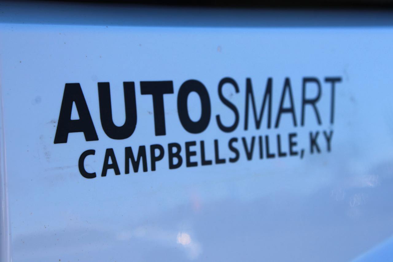 Used 2015 smart fortwo passion RWD image 6