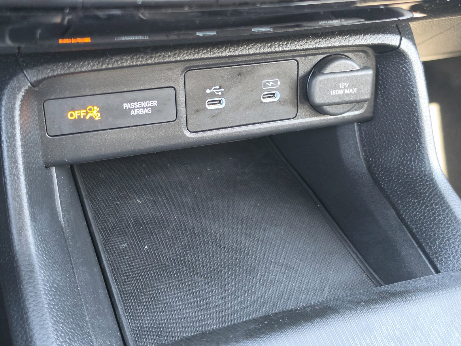 Used 2025 Honda Civic Sport image 25