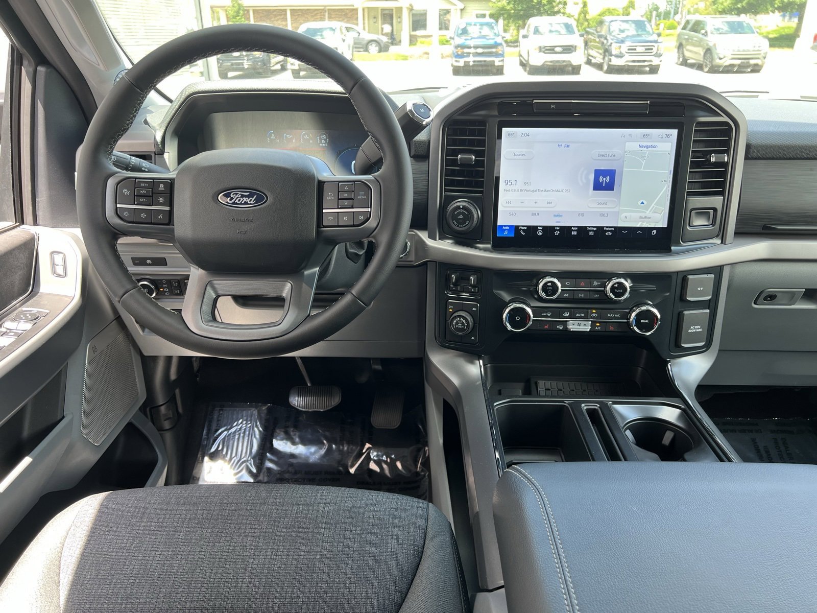 New 2025 Ford F150 XLT w/ Equipment Group 303A High image 23