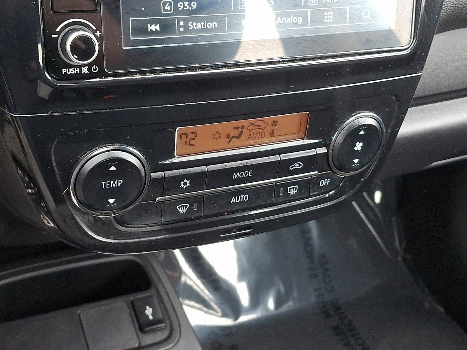 Used 2024 Mitsubishi Mirage ES image 15