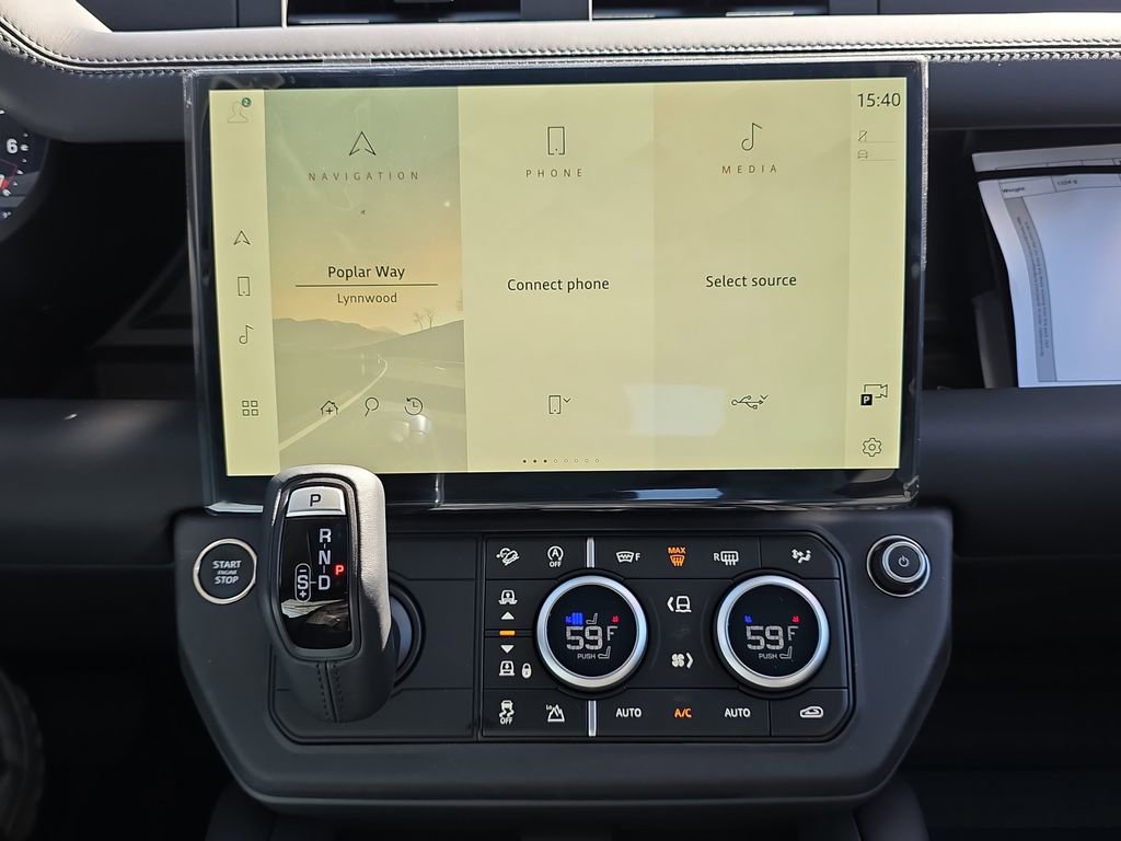 New 2026 Land Rover Defender 110 X-Dynamic SE image 19