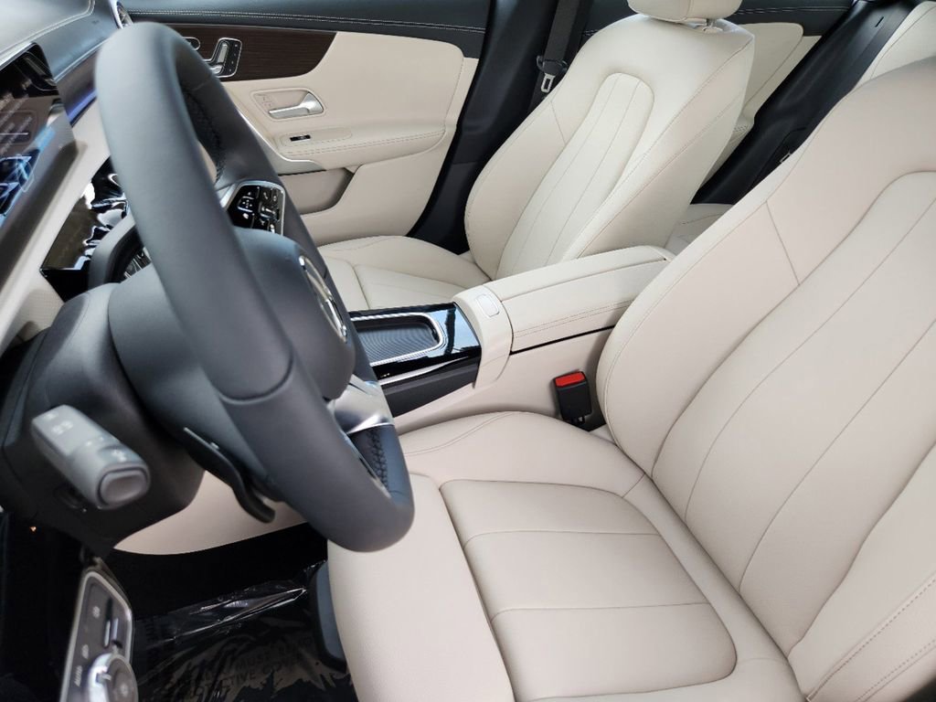 New 2025 Mercedes-Benz CLA 250 4MATIC image 10