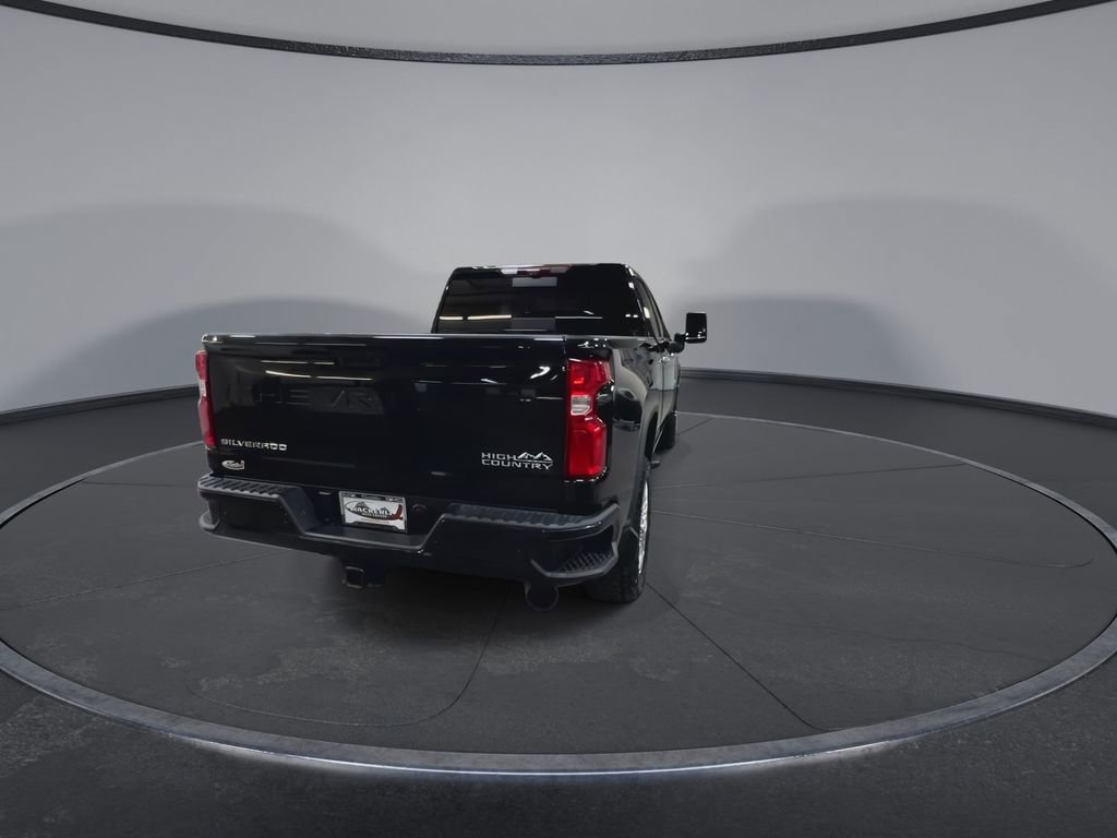 Certified 2022 Chevrolet Silverado 3500 High Country w/ Z71 Off-Road Package image 8