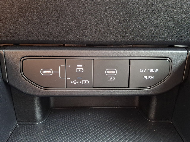 Certified 2025 Kia K4 FWD image 22