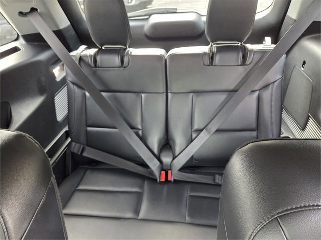 Used 2023 Ford Explorer Limited image 14