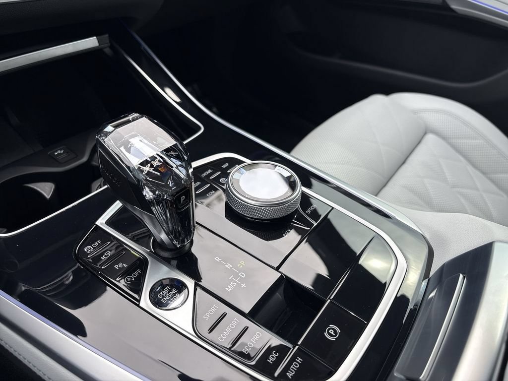 Used 2023 BMW X5 M50i w/ Executive Package AWD/4WD image 27