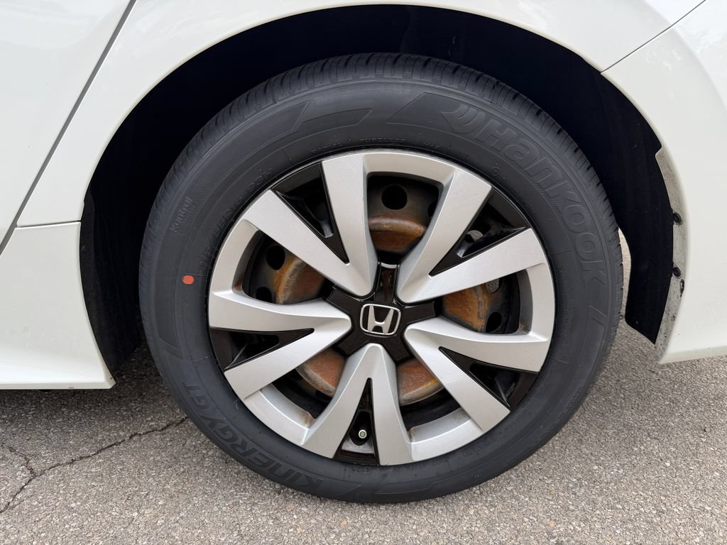 Used 2022 Honda Civic LX image 29