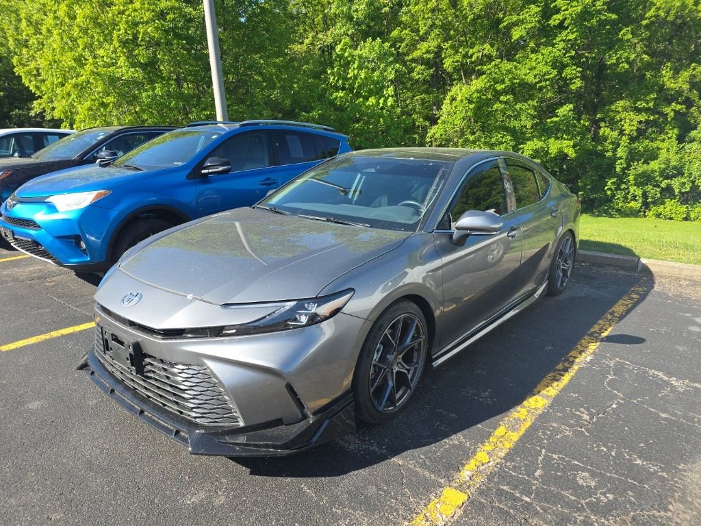 Used 2025 Toyota Camry XLE