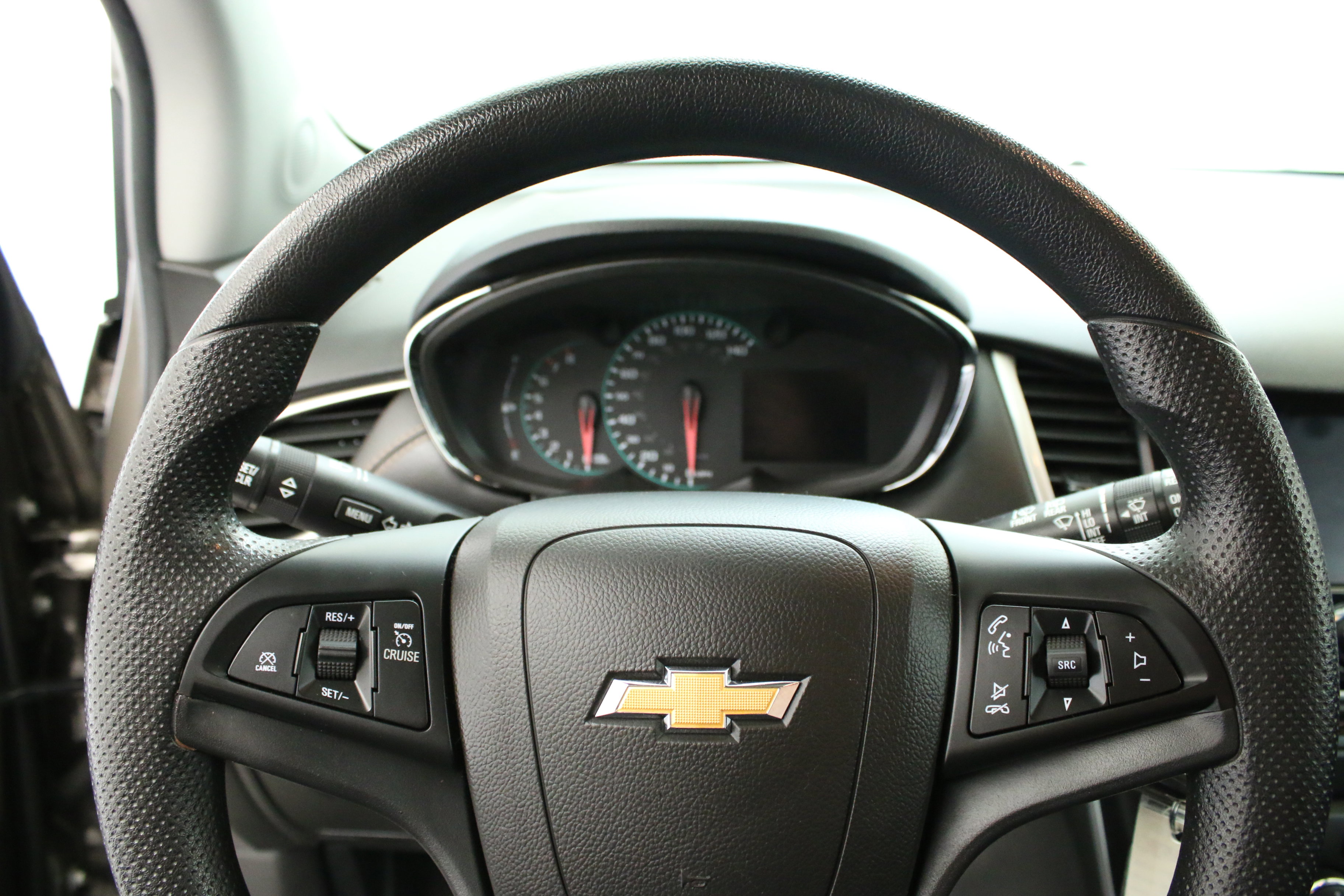 Used 2021 Chevrolet Trax LT AWD/4WD image 15
