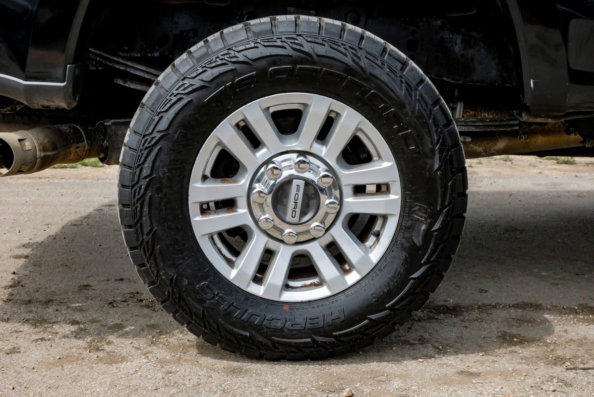 Used 2018 Ford F250 XL w/ STX Appearance Package AWD/4WD image 60