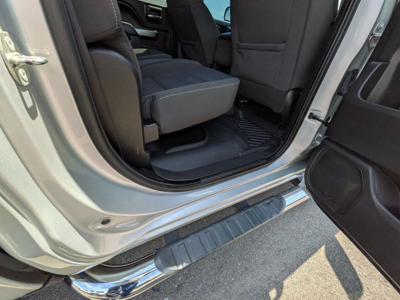 Used 2017 Chevrolet Silverado 1500 LT w/ All Star Edition AWD/4WD image 26