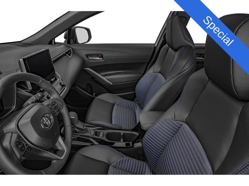 Used 2024 Toyota Corolla Cross XSE w/ Convenience Package image 58