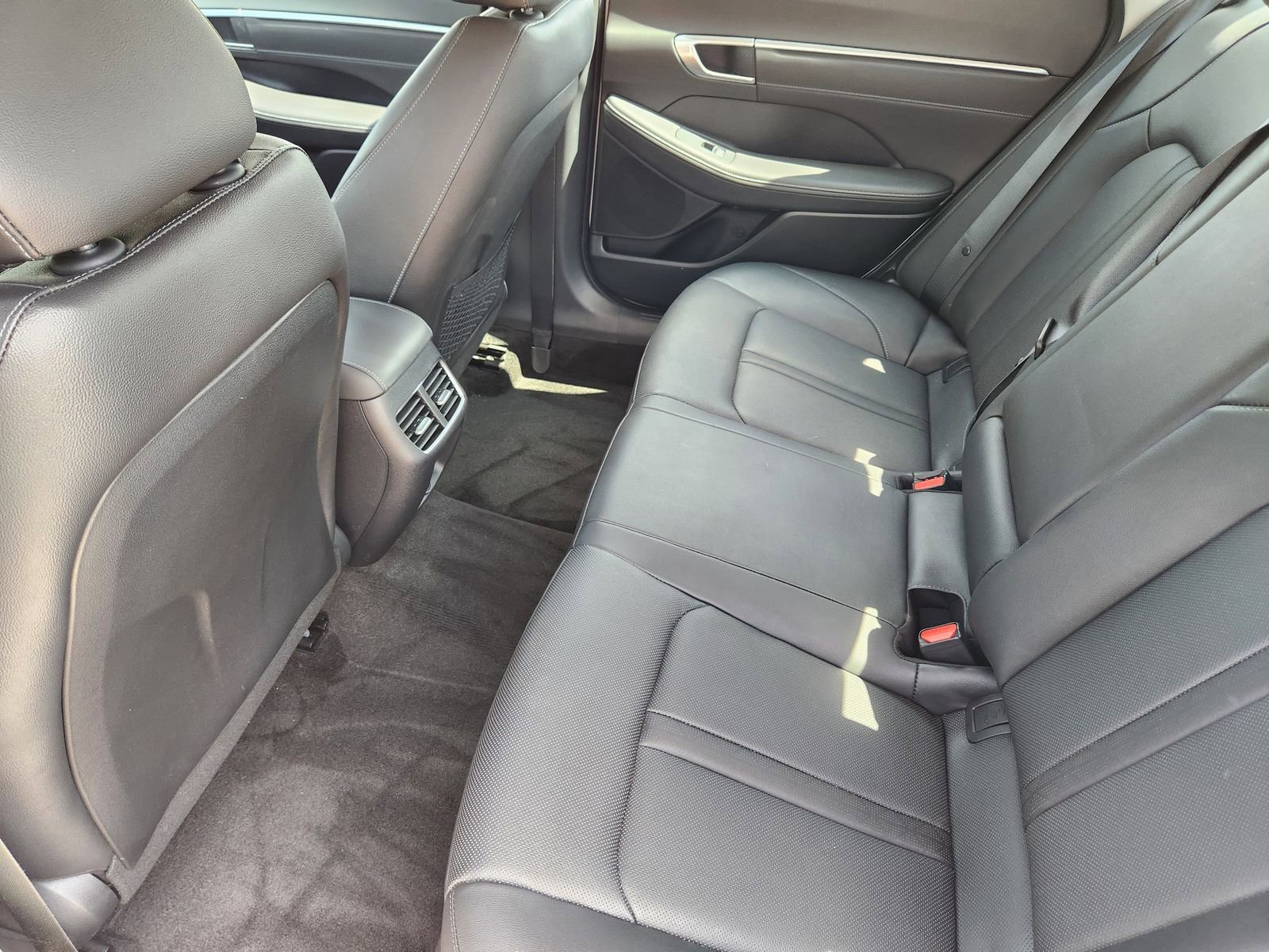 Used 2023 Hyundai Sonata Limited FWD image 42