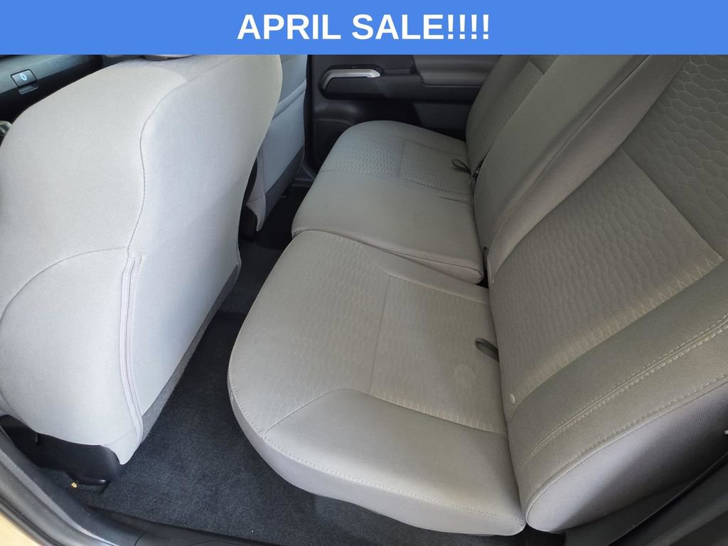 Used 2017 Toyota Tacoma SR5 w/ Tow Package RWD image 10