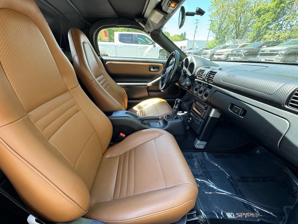 Used 2002 Toyota MR2 w/ Leather Pkg RWD image 10