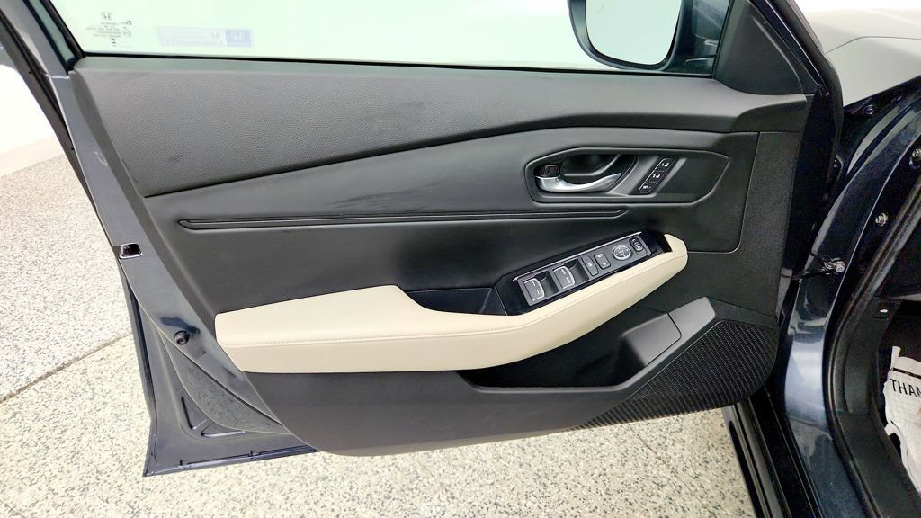 Used 2026 Honda Accord Touring image 11
