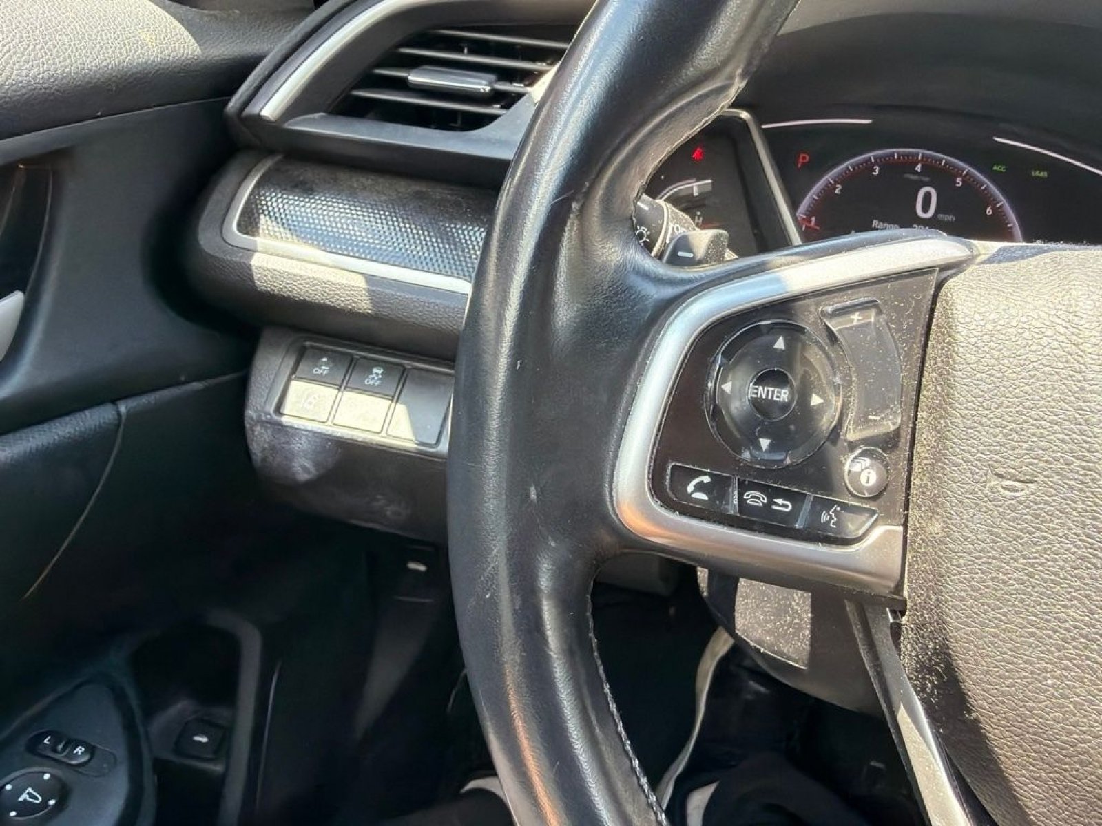 Used 2020 Honda Civic Sport image 18