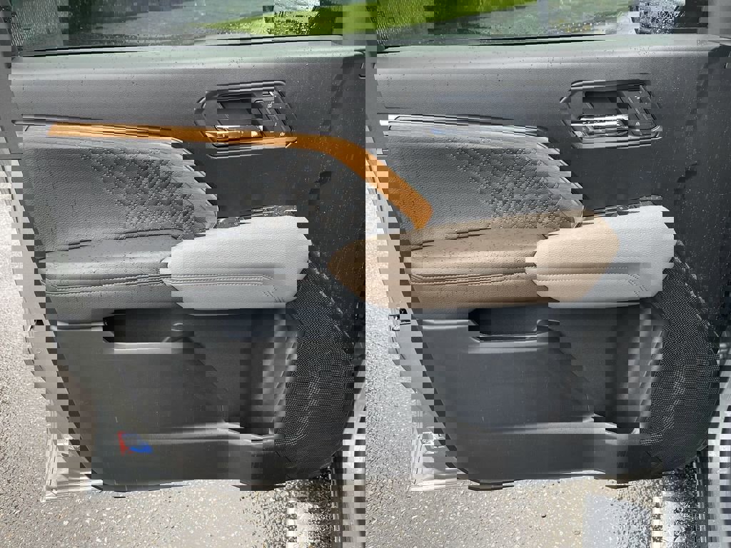 New 2026 GMC Canyon Denali image 23