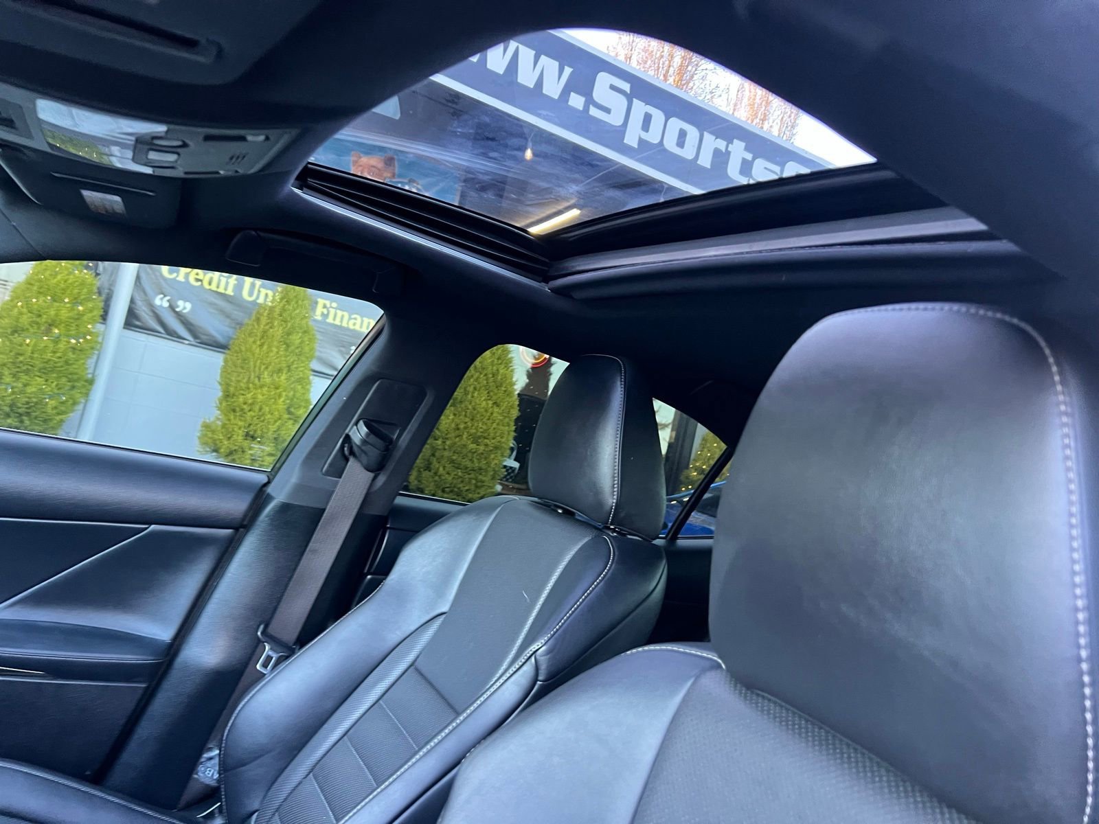 Used 2016 Lexus IS 300 AWD w/ F Sport Package image 19